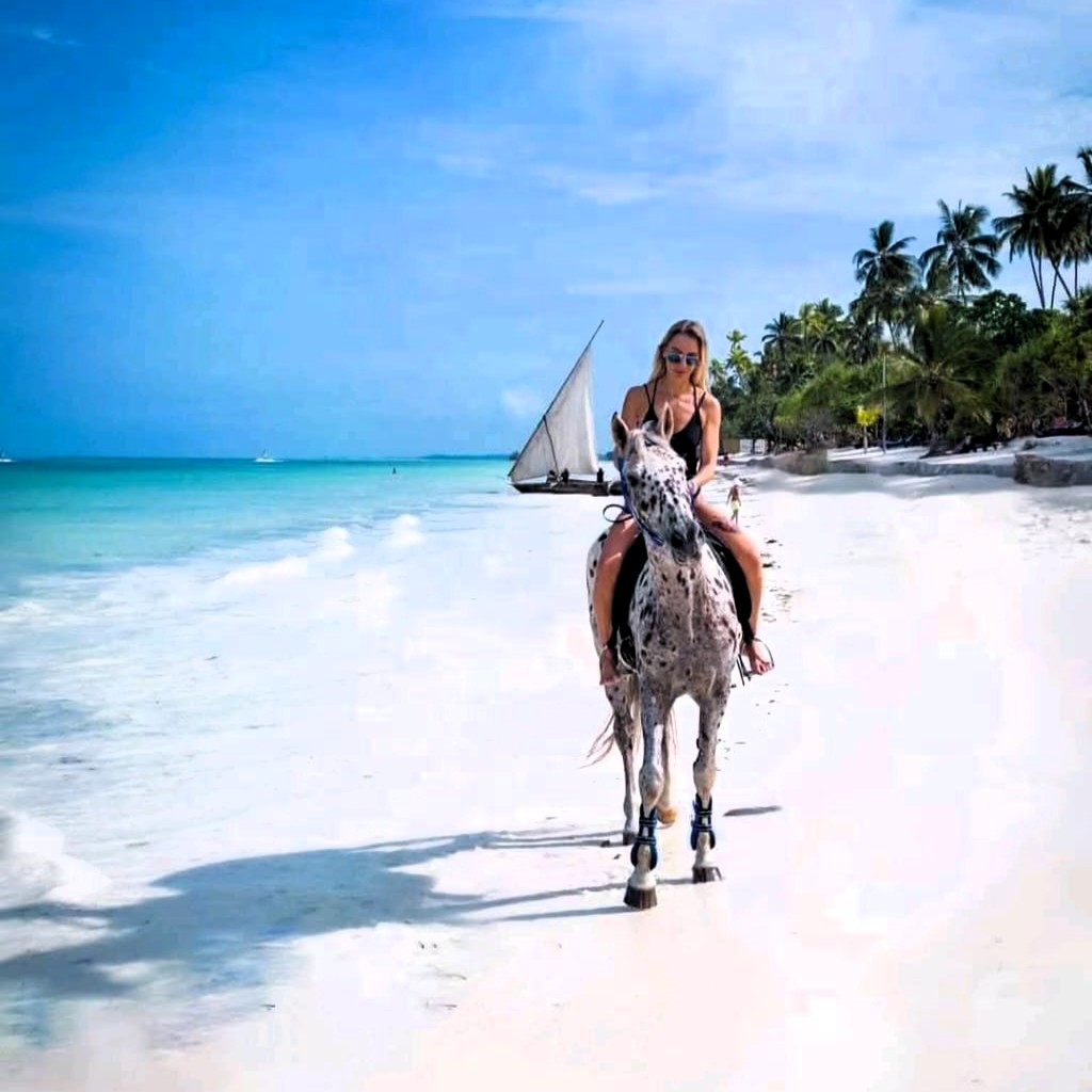 Zanzibar Horse Riding on the Beach
