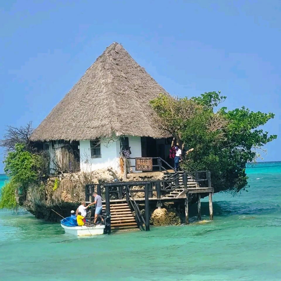 Fresh seafood lunch at The Rock Restaurant